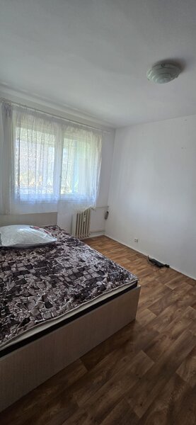 Dristor, metrou, stradal, etajul 6, mobilat.